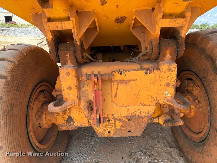 image for item EF1358 2001 Volvo A25C 6X6 haul truck