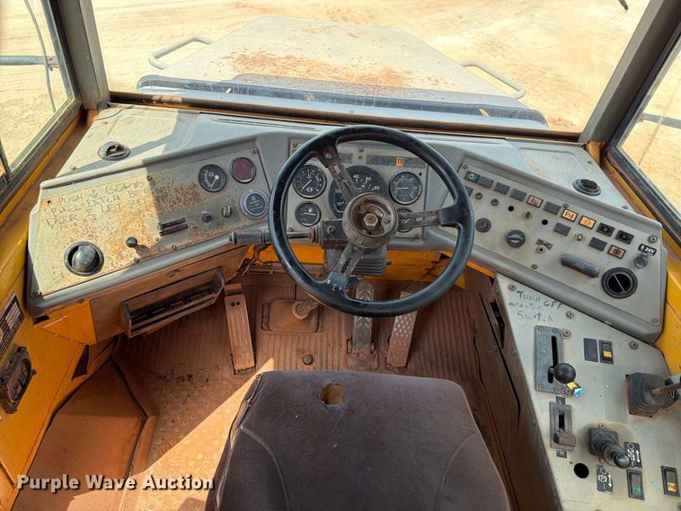 image for item EF1358 2001 Volvo A25C 6X6 haul truck