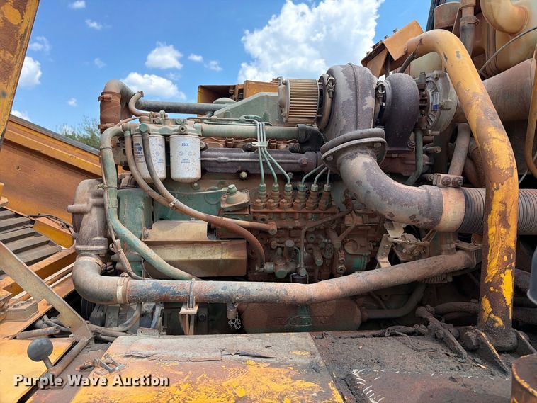 image for item EF1358 2001 Volvo A25C 6X6 haul truck