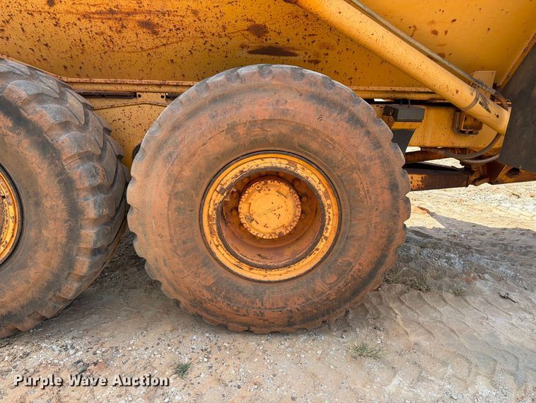 image for item EF1358 2001 Volvo A25C 6X6 haul truck