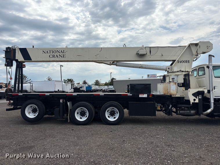 image for item EG9098 2003 Sterling Crane truck