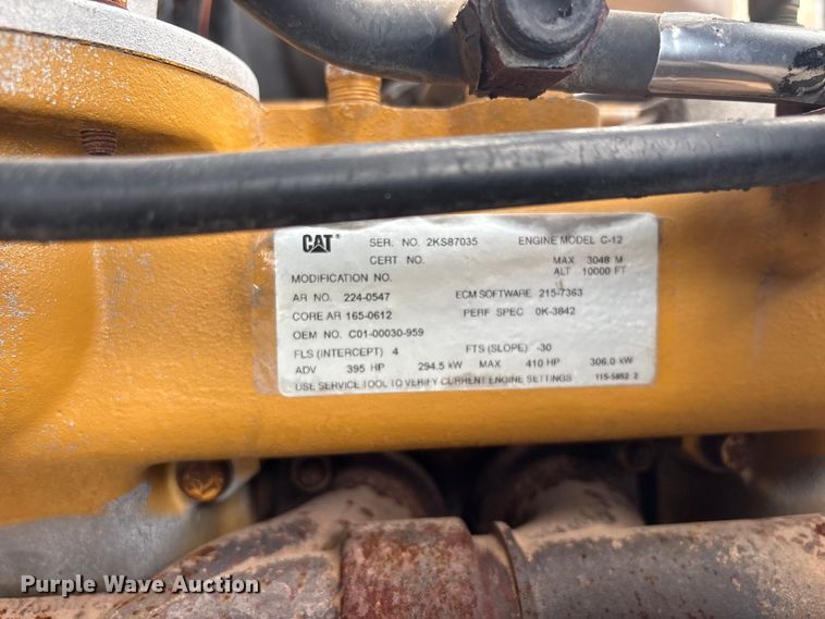 image for item EG9098 2003 Sterling Crane truck
