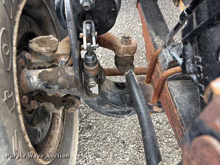 image for item EG9098 2003 Sterling Crane truck