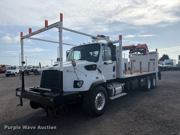 2015 Freightliner 114SD crane truck