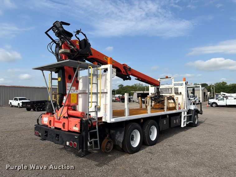 image for item EG9322 2015 Freightliner 114SD crane truck