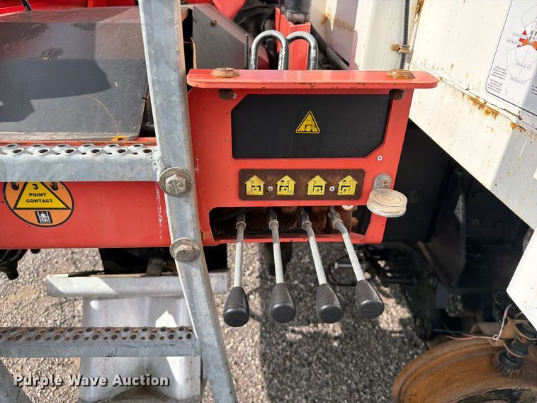 image for item EG9322 2015 Freightliner 114SD crane truck