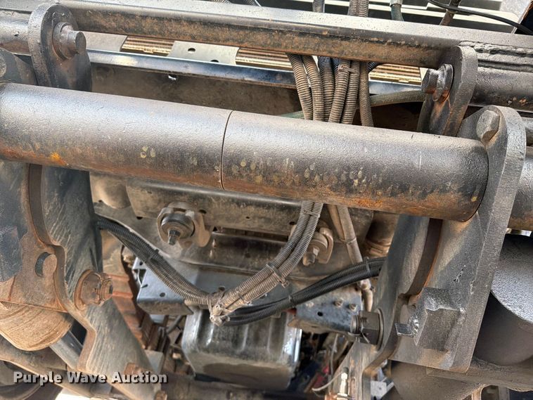 image for item EG9322 2015 Freightliner 114SD crane truck