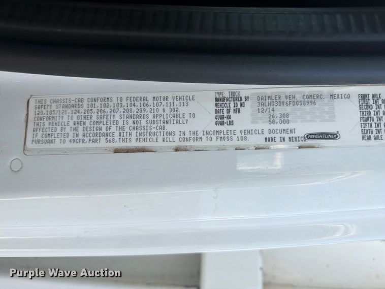 image for item EG9322 2015 Freightliner 114SD crane truck