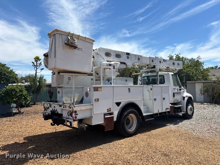 image for item EL2616 2014 International 4300 SBA bucket truck