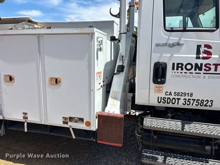 image for item EL2616 2014 International 4300 SBA bucket truck