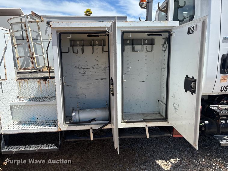 image for item EL2616 2014 International 4300 SBA bucket truck