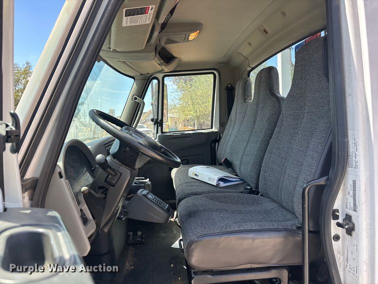 image for item EL2616 2014 International 4300 SBA bucket truck