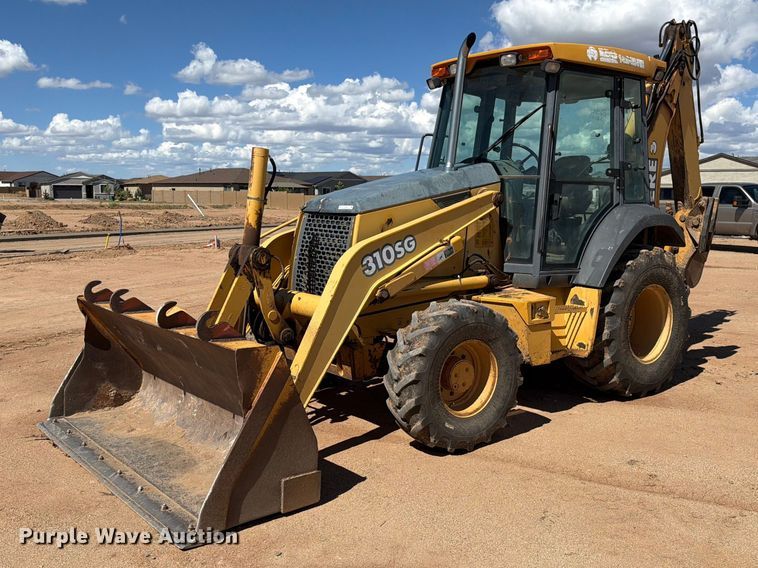 2003 John Deere 310SG backhoe