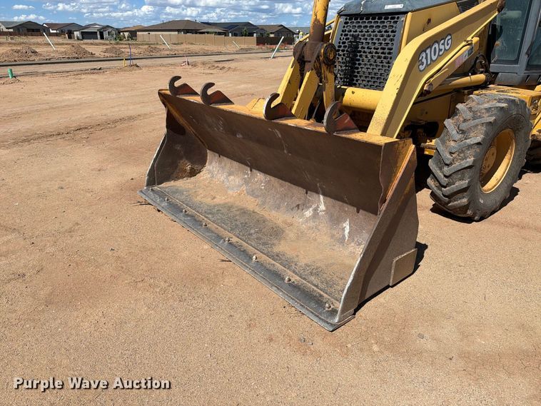 image for item EL2637 2003 John Deere 310SG backhoe