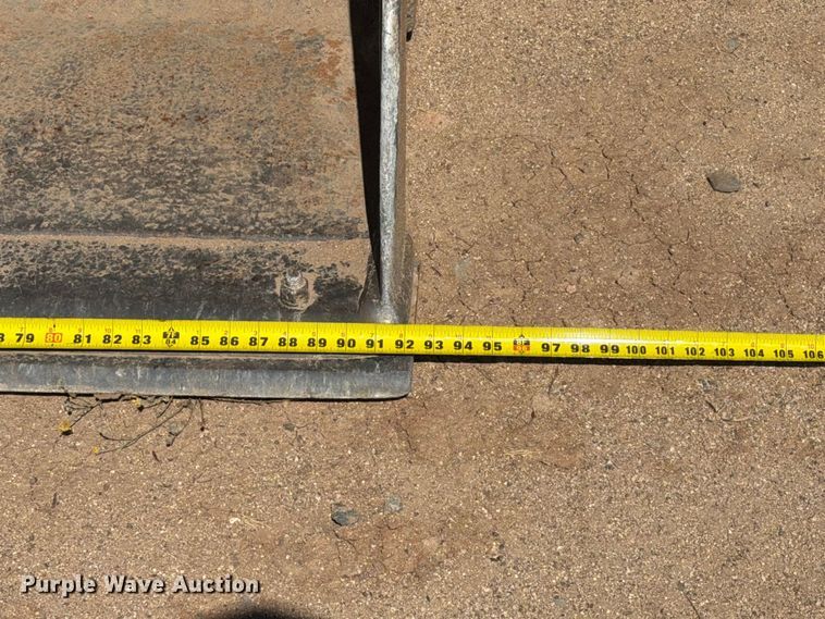 image for item EL2637 2003 John Deere 310SG backhoe