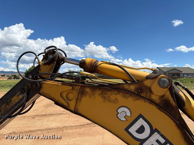 image for item EL2637 2003 John Deere 310SG backhoe