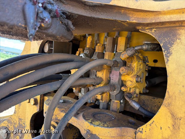 image for item EL2637 2003 John Deere 310SG backhoe