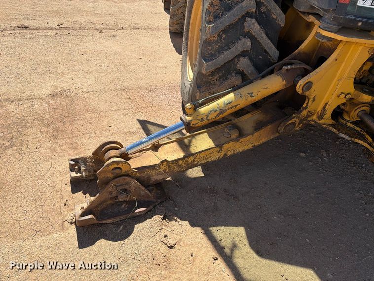 image for item EL2637 2003 John Deere 310SG backhoe