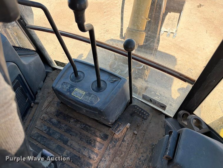 image for item EL2637 2003 John Deere 310SG backhoe