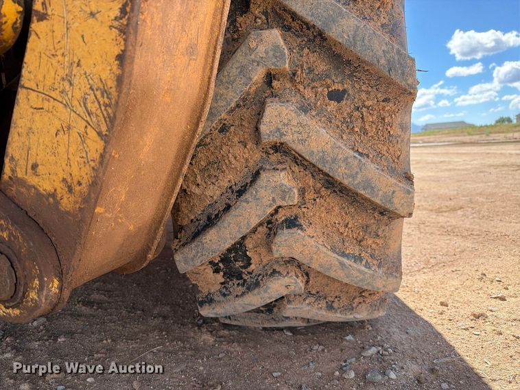 image for item EL2637 2003 John Deere 310SG backhoe