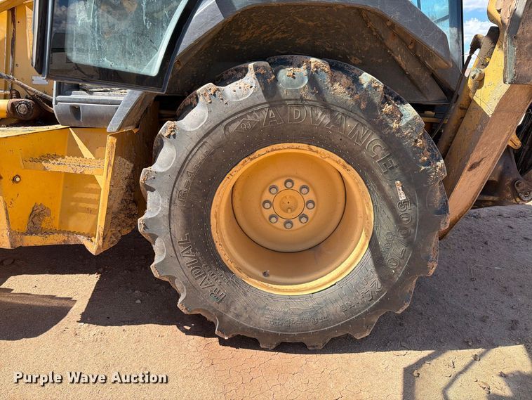 image for item EL2637 2003 John Deere 310SG backhoe