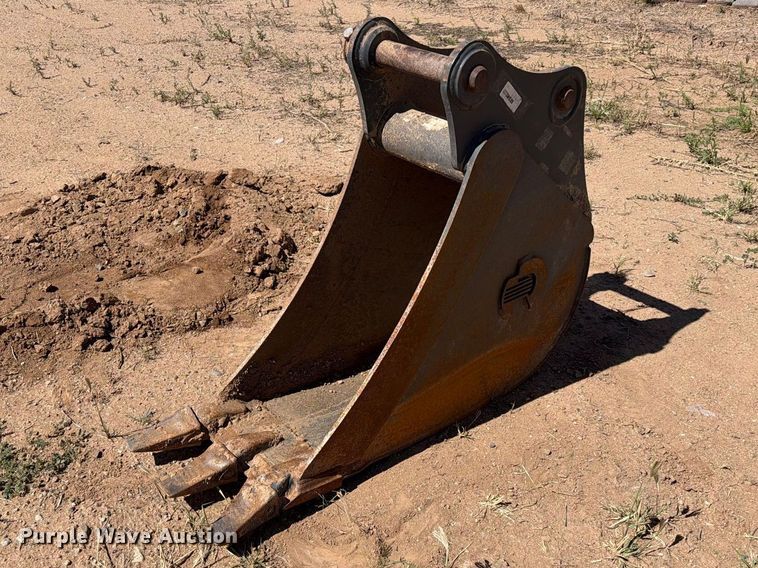 image for item EL2637 2003 John Deere 310SG backhoe