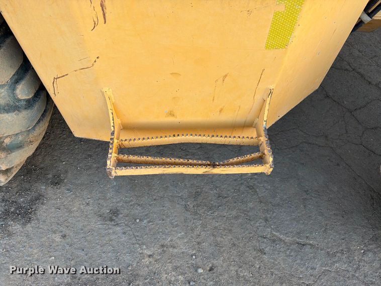 image for item EL2645 2014 John Deere 210KEP landscape tractor