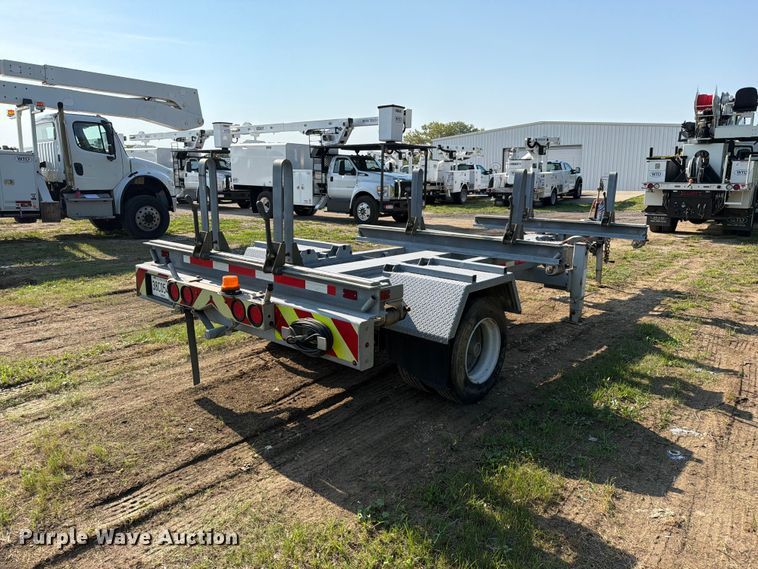 image for item EO8699 2014 Sauber Mfg. Co. 4500 pole trailer