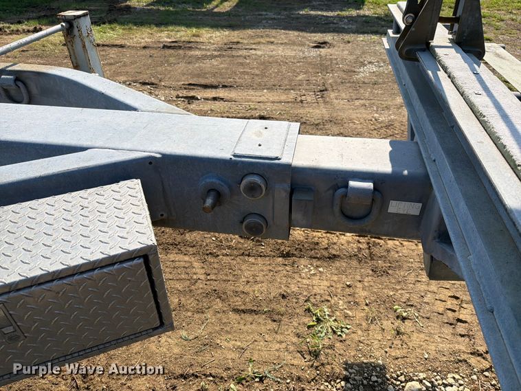 image for item EO8699 2014 Sauber Mfg. Co. 4500 pole trailer