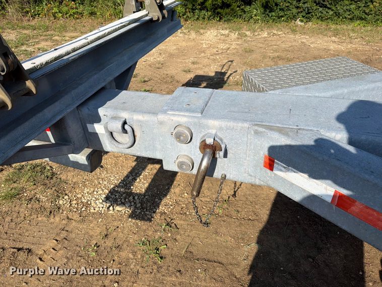 image for item EO8699 2014 Sauber Mfg. Co. 4500 pole trailer