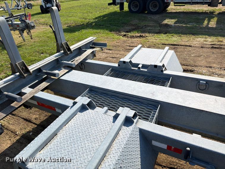 image for item EO8699 2014 Sauber Mfg. Co. 4500 pole trailer
