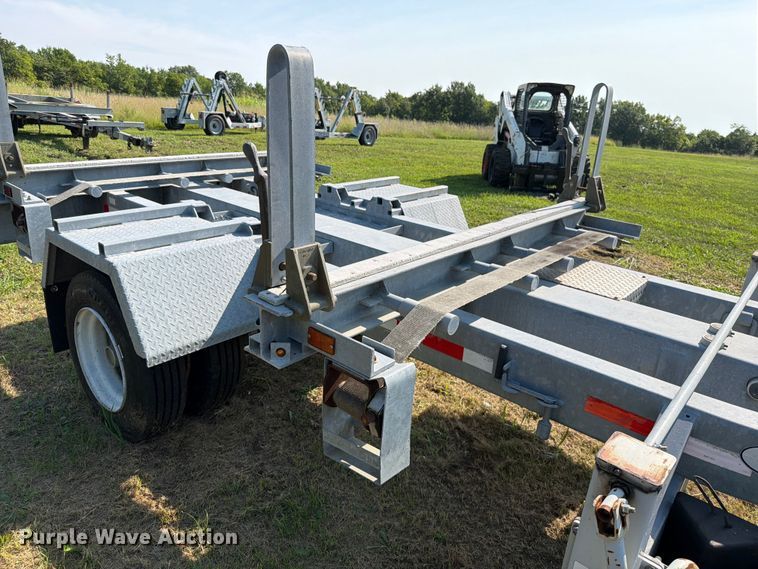 image for item EO8700 2014 Sauber Mfg. Co. 4500 pole trailer