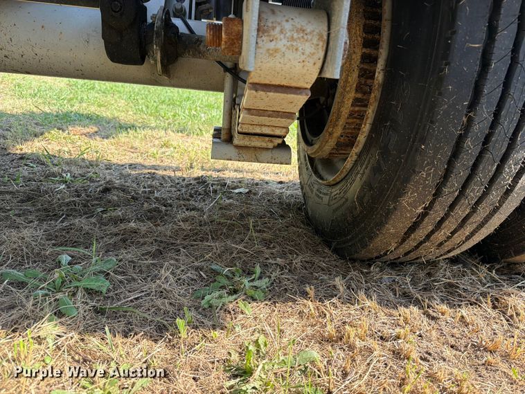 image for item EO8700 2014 Sauber Mfg. Co. 4500 pole trailer