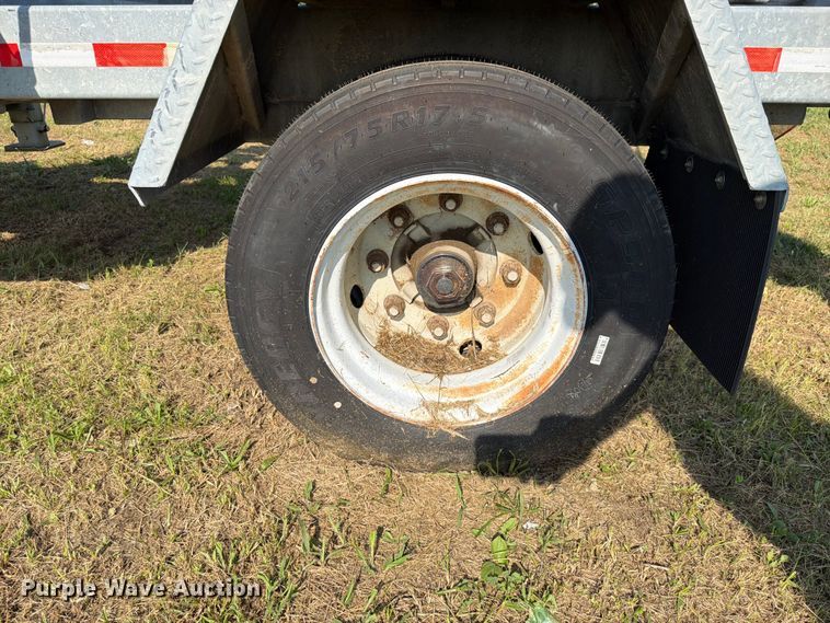 image for item EO8700 2014 Sauber Mfg. Co. 4500 pole trailer