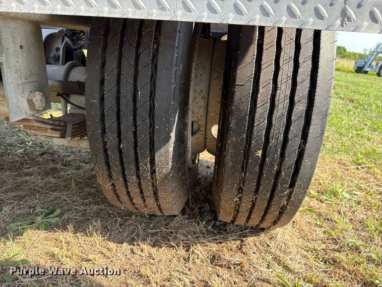 image for item EO8700 2014 Sauber Mfg. Co. 4500 pole trailer