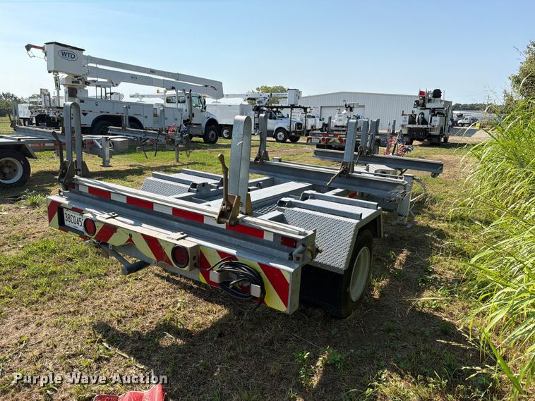 image for item EO8701 2013 Sauber Mfg. Co. 4500 pole trailer