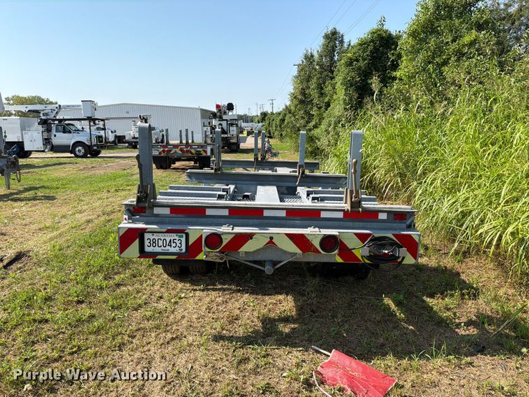 image for item EO8701 2013 Sauber Mfg. Co. 4500 pole trailer