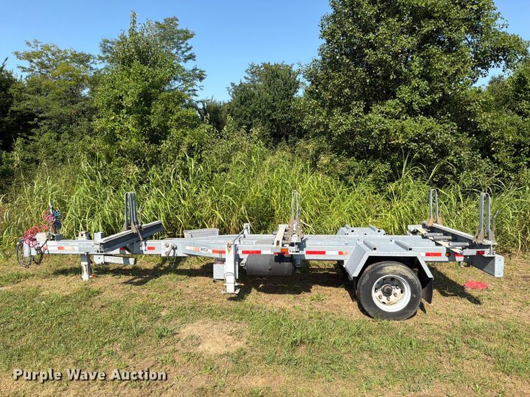 image for item EO8701 2013 Sauber Mfg. Co. 4500 pole trailer