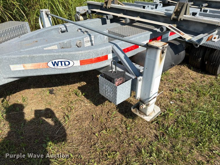 image for item EO8701 2013 Sauber Mfg. Co. 4500 pole trailer