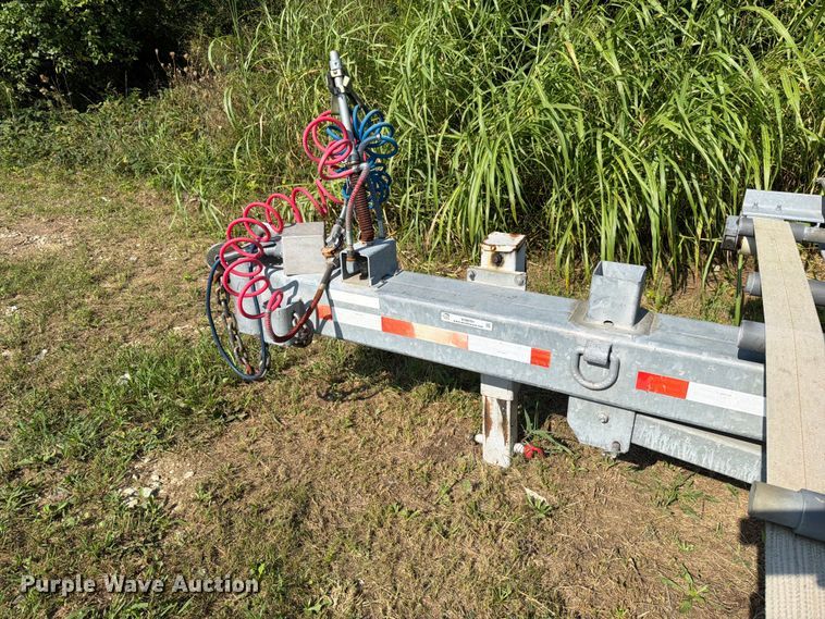 image for item EO8701 2013 Sauber Mfg. Co. 4500 pole trailer