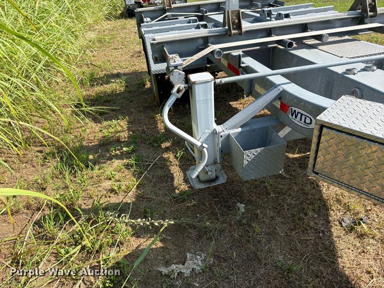 image for item EO8701 2013 Sauber Mfg. Co. 4500 pole trailer