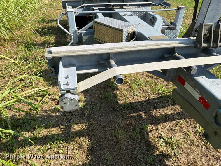 image for item EO8701 2013 Sauber Mfg. Co. 4500 pole trailer