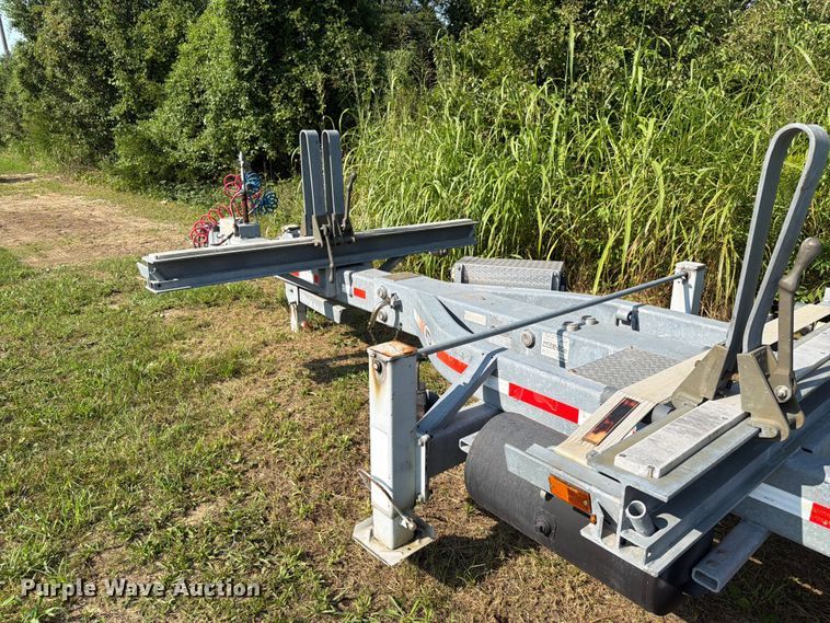 image for item EO8701 2013 Sauber Mfg. Co. 4500 pole trailer