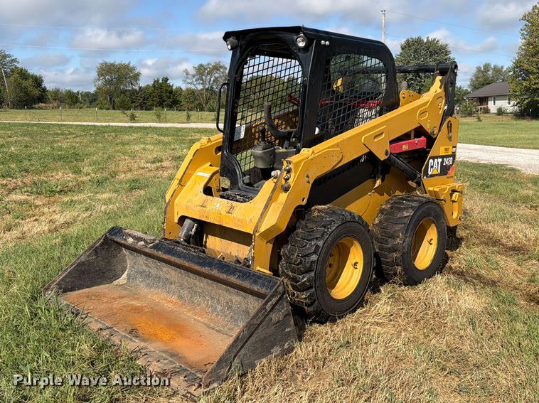 image for item EO8743 2017 Caterpillar 242D skid steer loader
