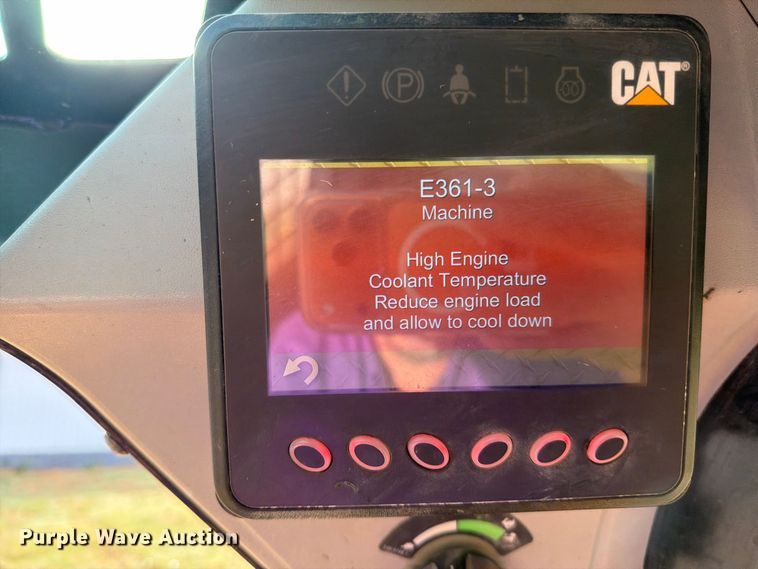 image for item EO8743 2017 Caterpillar 242D skid steer loader