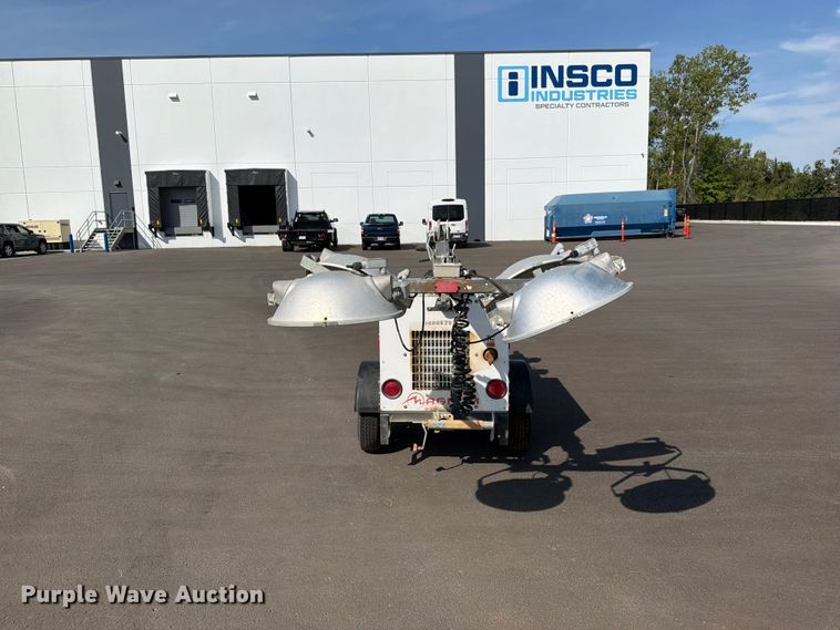 image for item EO8747 Magnum light plant