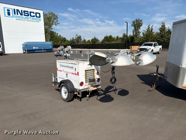 image for item EO8747 Magnum light plant