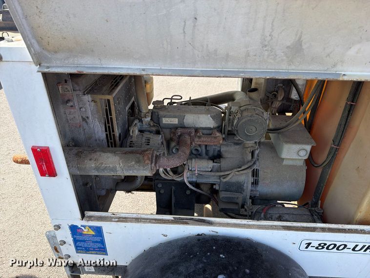 image for item EO8747 Magnum light plant