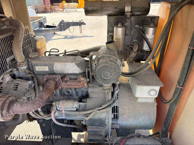 image for item EO8747 Magnum light plant