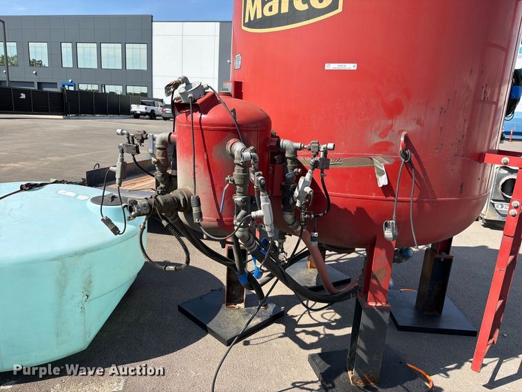 image for item EO8749 2013 Marco blasting pot